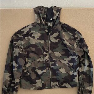 Camouflage Hooded Nylon Jacket